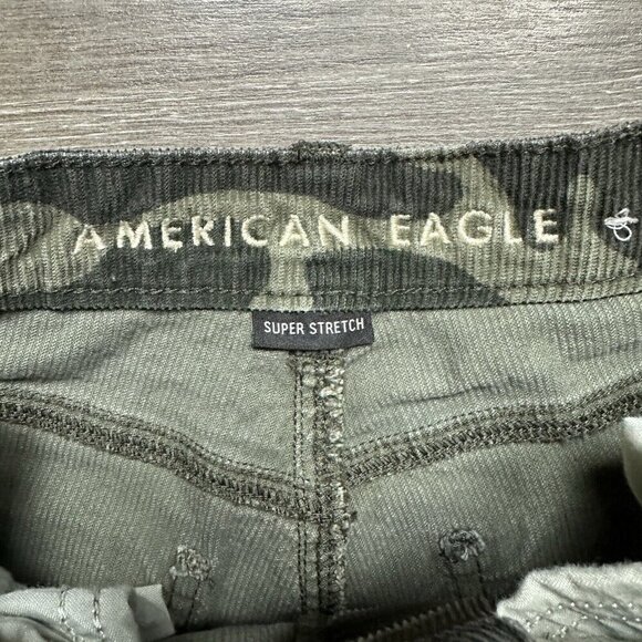 American Eagle Corduroy Pants Womens 00 Green Beige Camo Straight Fit Mom Jean - Picture 5 of 6